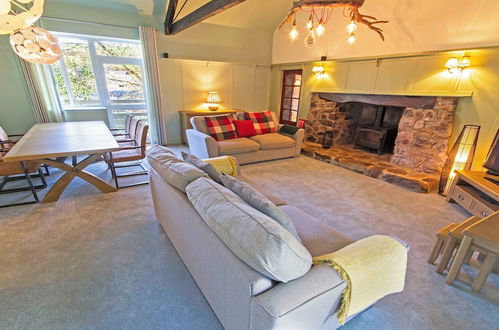 Photo 30 - Streamways Nr Croyde 6 Bedroom, Sleeps 12-16, Hot Tub