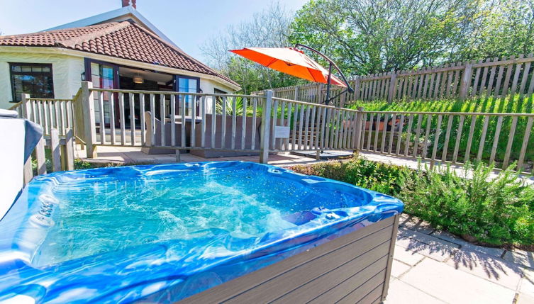 Foto 1 - Streamways Nr Croyde 6 Bedroom, Sleeps 12-16, Hot Tub