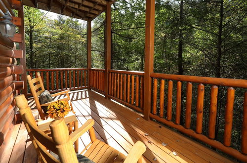 Photo 24 - Smoky Bear Manor - Five Bedroom Cabin