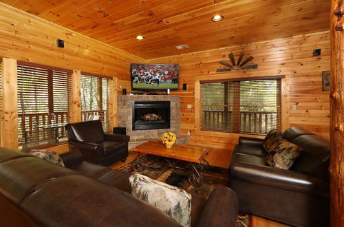 Photo 21 - Smoky Bear Manor - Five Bedroom Cabin