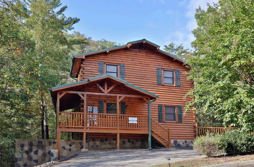 Foto 48 - Smoky Bear Manor - Five Bedroom Cabin