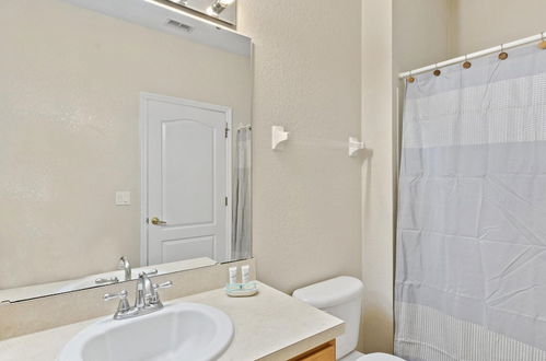 Photo 17 - Shv1170ha - 4 Bedroom Townhome In Coral Cay Resort, Sleeps Up To 8, Just 6 Miles To Disney