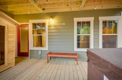 Photo 57 - Swimmin in the Smokies - Six Bedroom Chalet