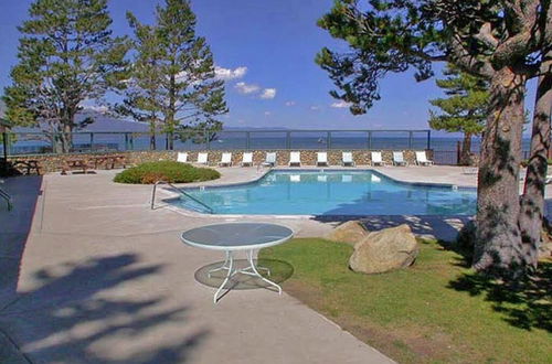 Photo 16 - Mv22: Waterfront Condo in Tahoe Keys . 3 Bedrooms 010630