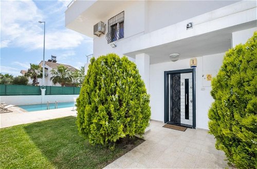 Foto 25 - Dazzling Villa With Private Pool in Antalya