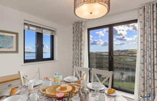 Foto 2 - Apartment 8 Waterstone House - Luxury Apartment Sea Views Pet Friendly