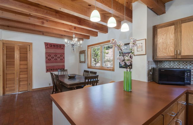 Acoma - Majestic Views, Near the Santa Fe Opera and Four Seasons in Tesuque - Photo 5