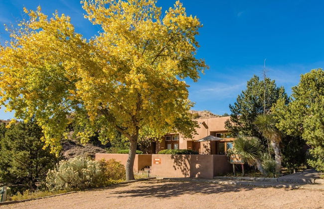 Acoma - Majestic Views, Near the Santa Fe Opera and Four Seasons in Tesuque - Photo 30