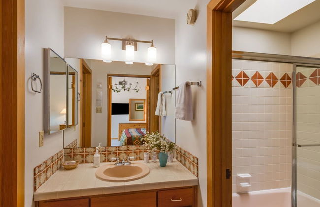 Acoma - Majestic Views, Near the Santa Fe Opera and Four Seasons in Tesuque - Photo 22
