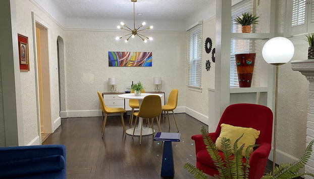 Gather Around the Mid-century Table - Foto 5, Camera