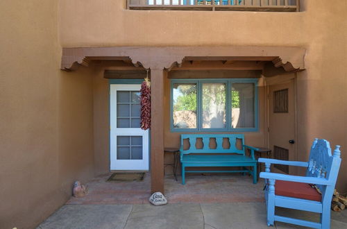 Photo 23 - Serenidad - Delightful Vacation Home, Walk to The Plaza and Canyon Rd