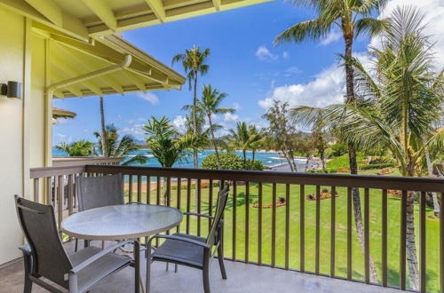 Photo 13 - Lae Nani 333, Oceanview, Renovated And Gated 1 Bedroom Condo by Redawning