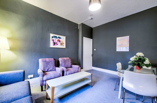 Foto 14 - Perfect Location! - Stylish & Cosy Rose St Apt