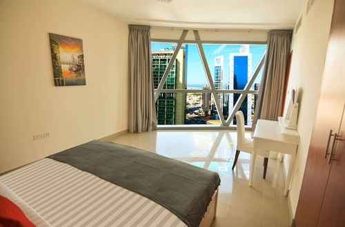 Photo 12 - Lux BnB DIFC 2BDR Park Towers