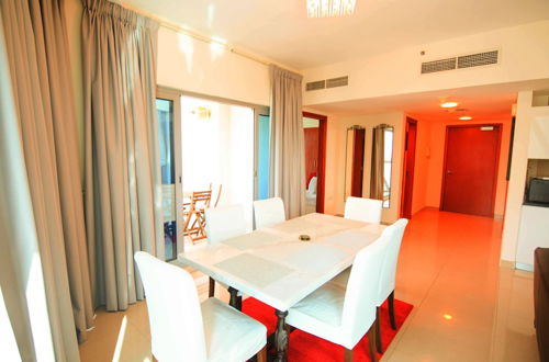 Photo 16 - Lux BnB DIFC 2BDR Park Towers