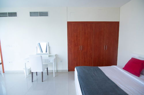 Photo 7 - Lux BnB DIFC 2BDR Park Towers