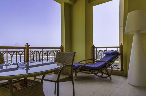 Photo 1 - Maison Privee - Modern and Airy 2BR in Palm Jumeirah