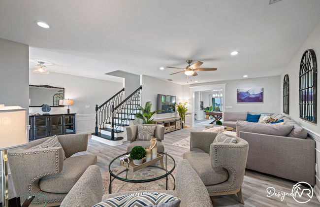 Chic 8BR with Heated Pool & Waterview - Foto 20
