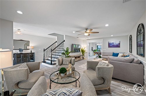 Photo 20 - Chic 8BR with Heated Pool & Waterview