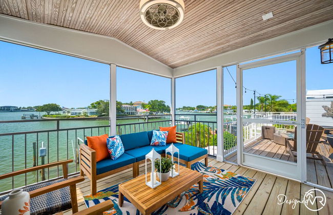 Chic 8BR with Heated Pool & Waterview - Foto 23