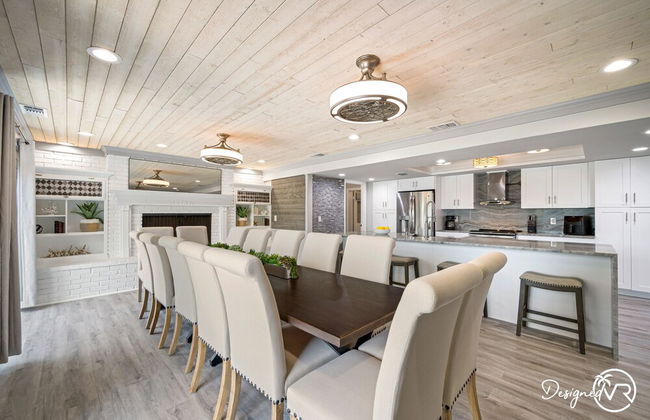 Chic 8BR with Heated Pool & Waterview - Foto 40