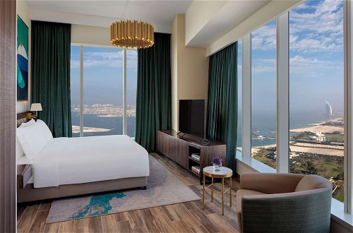 Foto 1 - Avani + Palm View Dubai Hotel & Suites