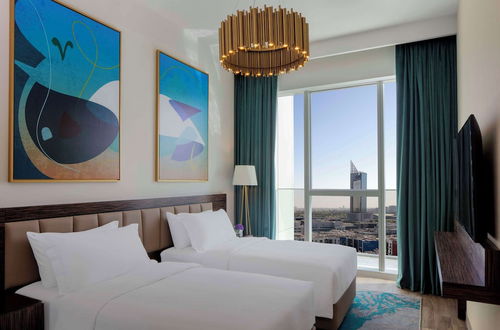 Photo 13 - Avani + Palm View Dubai Hotel & Suites