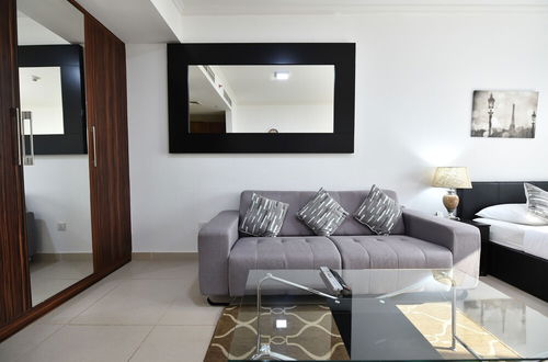 Photo 2 - RIT - Charming Furnished Studio JLT