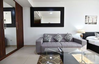 Photo 2 - RIT - Charming Furnished Studio JLT