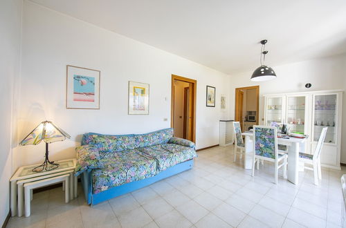 Photo 14 - Lella Apartment Front Beach Garda Lake