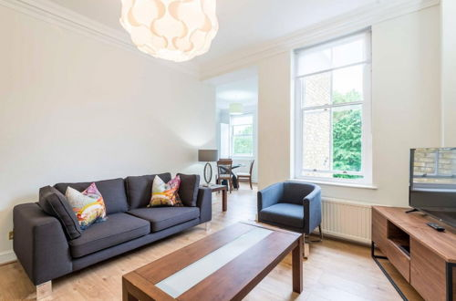 Foto 18 - Fresh and Smart Two-bedroom Apartment in Kensington London