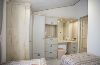 Foto 3 - 6 Berth Luxury Lodge in Christchurch, Dorset