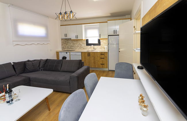 La Morada Suites - Photo 2