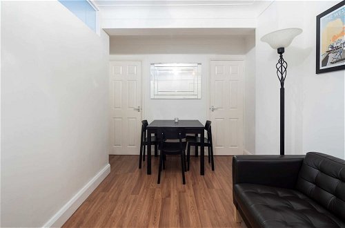 Photo 18 - Smart 2 Bed Apartment near Oxford Street & Hyde Park