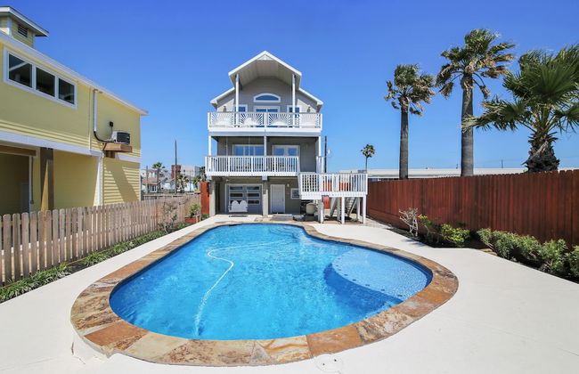 Pool Days and Dock Nights - Foto 12