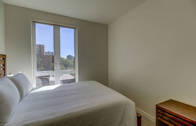 Pelicanstay in Central Square Cambridge - Photo 4