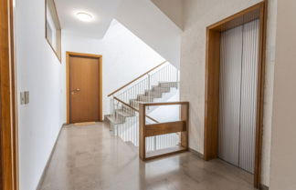Photo 2 - Udine Palazzo d'Aronco Modern Apartment