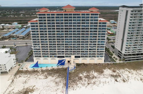 Foto 77 - Beachfront Condo in the Heart of Gulf Shores