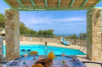 Photo 37 - Luxury Villa in Agia Triada With Swimming Pool