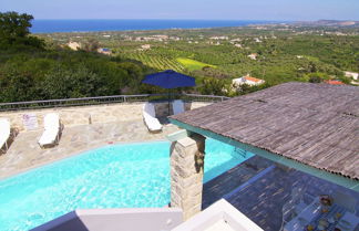 Foto 1 - Luxury Villa in Agia Triada With Swimming Pool