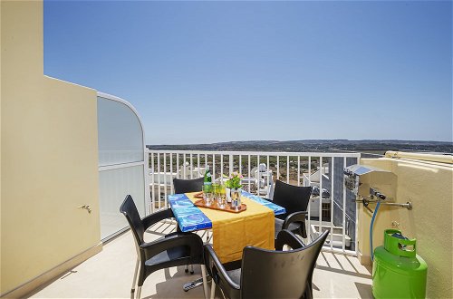 Photo 10 - Summer Breeze Superior Apartment with Terrace by Getaways Malta