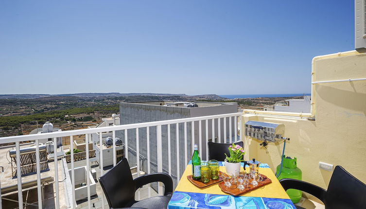 Foto 1 - Summer Breeze Superior Apartment with Terrace by Getaways Malta