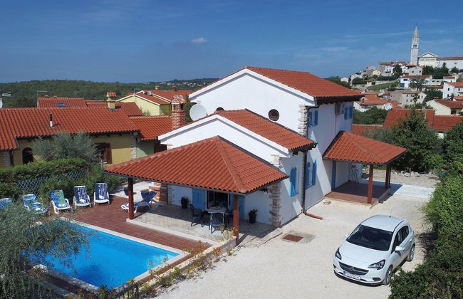 Nice Holiday House With Private Pool & Roof Terrace - Foto 1