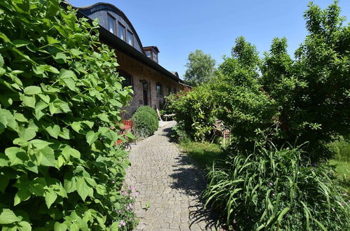 Foto 29 - Rustic Holiday Apartment Library in Buschhagen