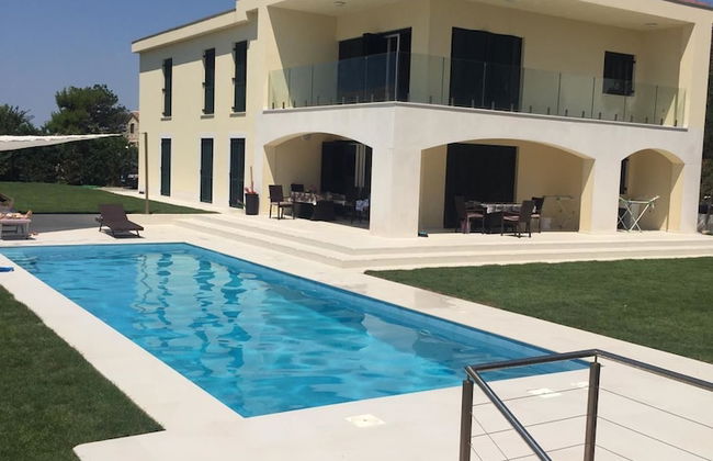 Villa Nika - Foto 1