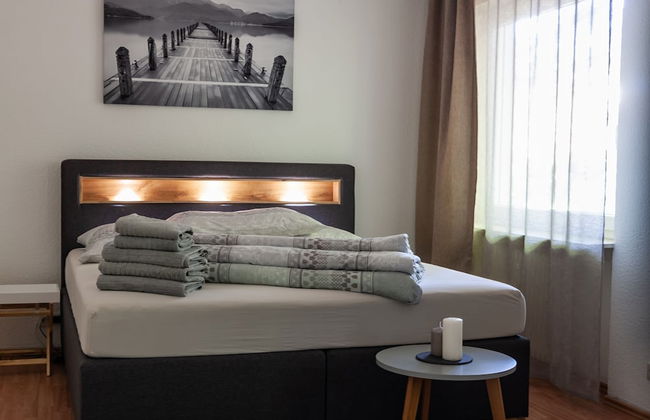Family Suites & Parking - Photo 10