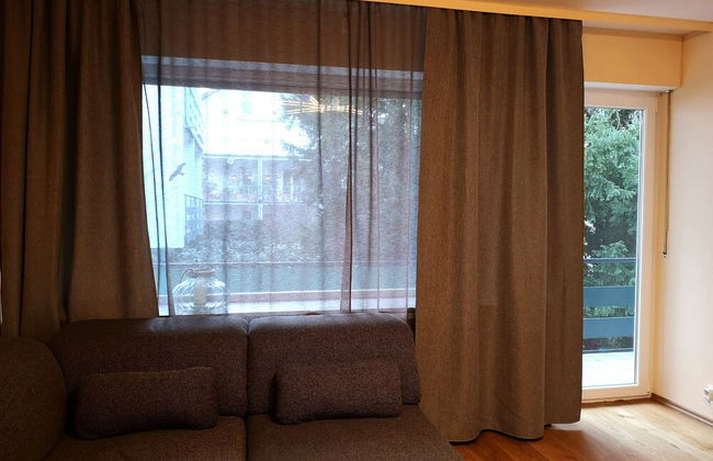 Family Suites & Parking - Photo 27