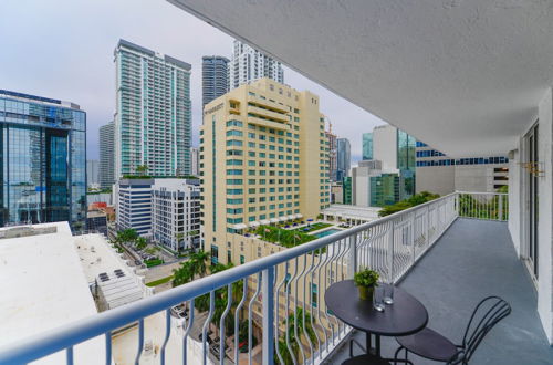 Photo 15 - Amazing 3 BR Apartment At Brickell