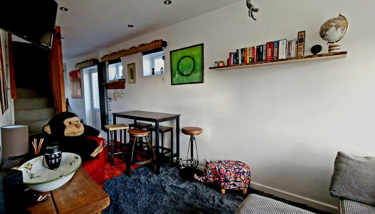 Photo 1 - Charming 1-bed Maisonette With Mountain View