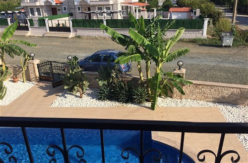 Photo 8 - Captivating 2-bed Penthouse Dalyan With Pool